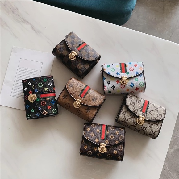 Meet your Posher, Stephanie - Picture 5 of 16